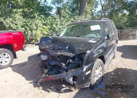 2003 Mercury Mountaineer from USA, damaged, VIN 4M2DU86W63ZJ06785